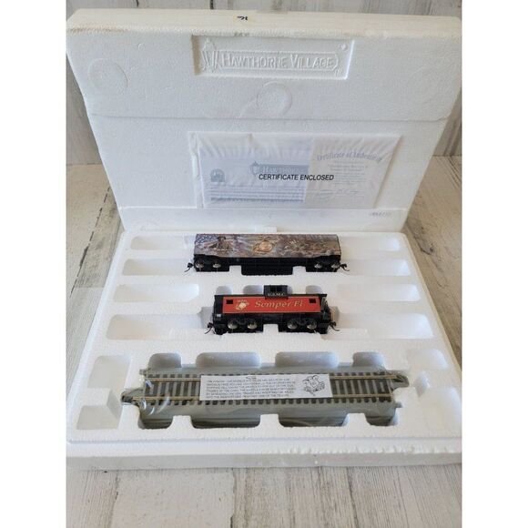 Hawthorne Quadalcanal Box Car & Semper Fi Caboose village train xmas - Picture 1 of 12